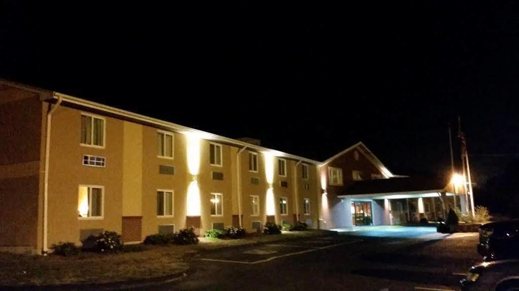 Americas Best Value Inn Ozark Exterior photo