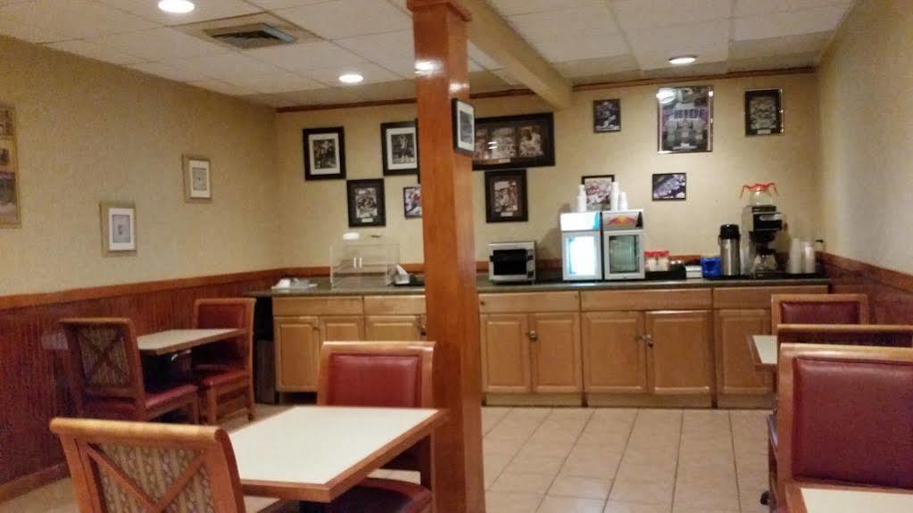 Americas Best Value Inn Ozark Exterior photo